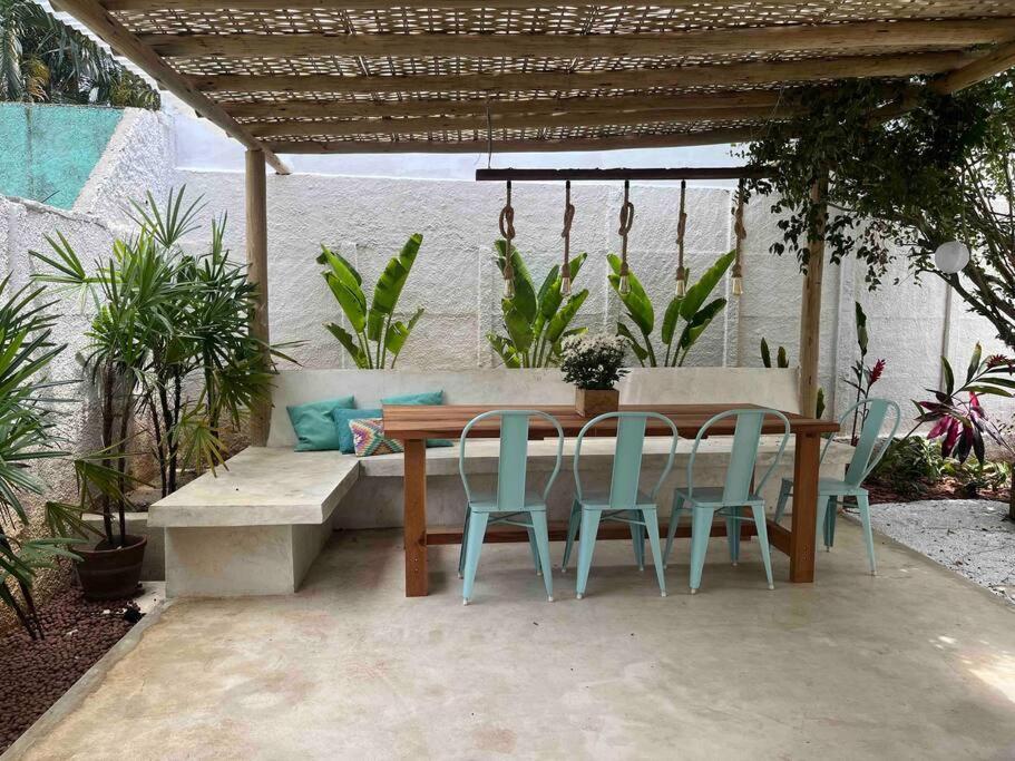 Casa Praiana De Itacoatiara Niteroi Exterior photo